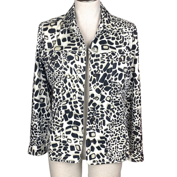 Chico's Shirt Jacket in Abstract Animal Print sz S / 4 Chico's Sz 0 - Picture 1 of 13
